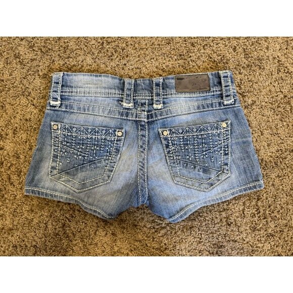 BKE Sabrina Denim Shorts Low Rise Embroidered Pocket Light Wash Y2k 90s Sz 25 - Picture 2 of 10